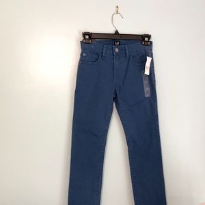 I am selling a pair of size 8 boys gap jeans